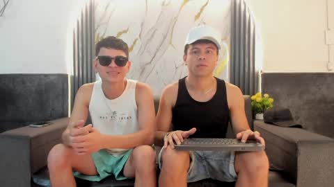 Snapshot of stivendreams chatting on April 2026 03:56:01 AM friends online show from April 2026 03:56:01 AM