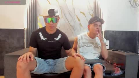 Snapshot of stivendreams chatting on April 2026 04:19:01 AM friends online show from April 2026 04:19:01 AM