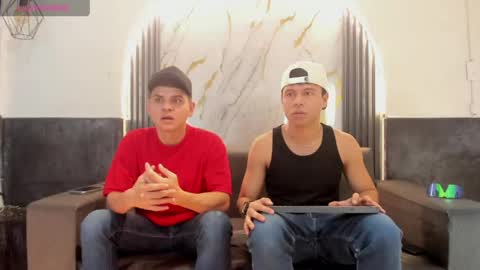 Snapshot of stivendreams chatting on April 2026 04:05:02 AM friends online show from April 2026 04:05:02 AM