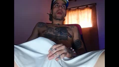 stiven online show from February 2025 04:23:02 PM