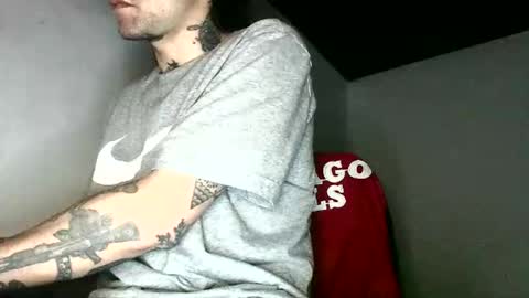 Snapshot of stivenunivers996 chatting on April 2026 10:53:01 PM stiven online show from April 2026 10:53:01 PM