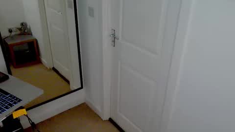 Snapshot of stockings_stockings chatting on March 2026 05:50:01 PM stockings_stockings online show from March 2026 05:50:01 PM