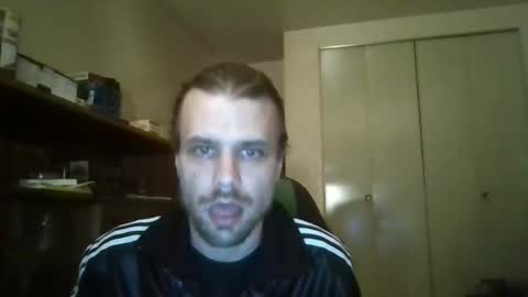 Snapshot of stockingsnfeet chatting on April 2026 12:43:02 AM stockingsnfeet online show from April 2026 12:43:02 AM