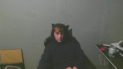 stonedpanda77 online show from December 2024 04:12:01 AM