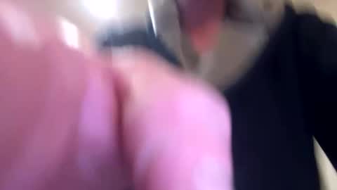 Stoodley22 online show from October 2025 06:17:01 PM