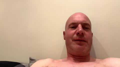 Snapshot of stoodley22 chatting on April 2026 08:44:02 PM Stoodley22 online show from April 2026 08:44:02 PM