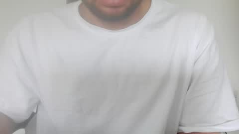 Snapshot of str8mix chatting on April 2026 11:51:02 AM str8mix online show from April 2026 11:51:02 AM