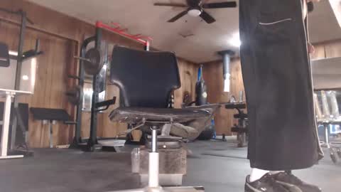 Snapshot of str8pumpnhump chatting on April 2026 12:19:01 AM n8vpumpnhump online show from April 2026 12:19:01 AM