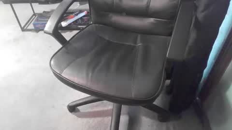 str8shooter11 online show from February 2025 12:16:01 PM