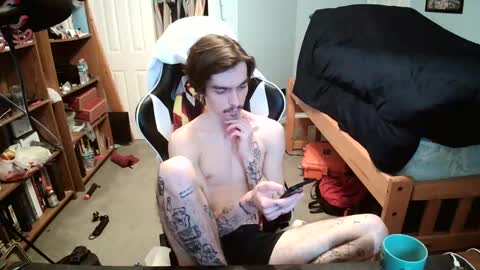 str8whiteboy21 online show from February 2025 02:32:01 PM