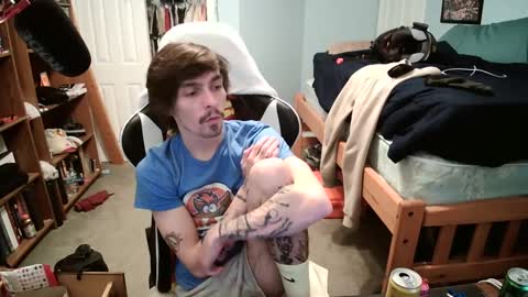 str8whiteboy21 online show from February 2025 12:52:01 AM