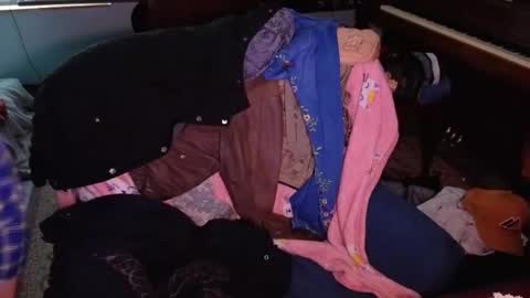 str8whiteboy21 online show from October 2025 04:03:02 PM