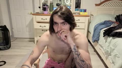str8whiteboy21 online show from February 2026 08:10:01 AM