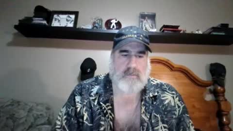 Straightbear4you online show from July 2026 07:45:02 AM