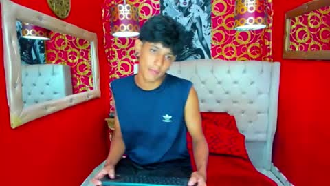 straightyounpein online show from April 2026 04:41:01 AM