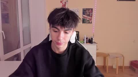 Ray online show from February 2025 03:14:01 PM