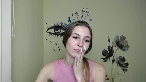 Amalia online show from December 2024 05:00:01 PM