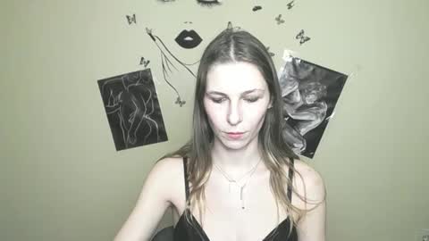 Amalia online show from February 2025 04:19:02 PM