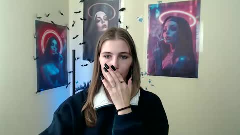 Amalia online show from September 2025 07:01:01 AM