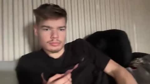 stratman301 online show from February 2025 03:24:02 PM