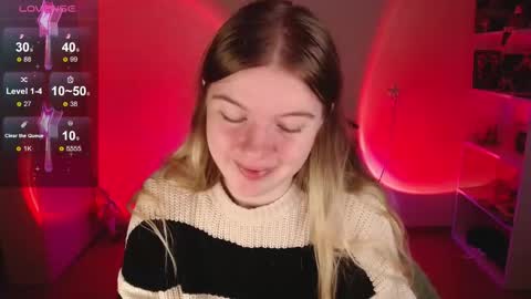 Snapshot of strawberry_juli chatting on September 2025 07:21:02 AM Juli online show from September 2025 07:21:02 AM