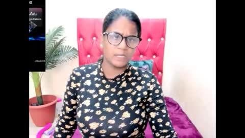 Snapshot of strawberry_lipz chatting on September 2025 05:00:02 AM strawberry_lipz online show from September 2025 05:00:02 AM