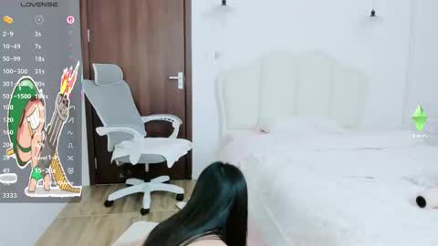 Snapshot of strawberry_loveee chatting on January 2026 05:18:02 PM strawberry_loveee online show from January 2026 05:18:02 PM