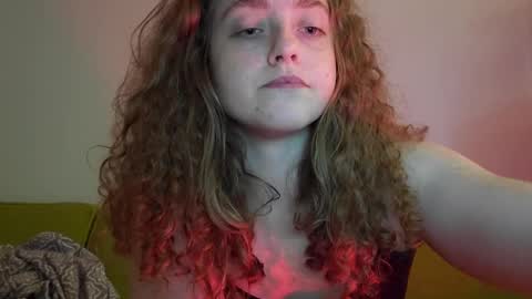 Snapshot of strawberrylotsacake chatting on September 2025 11:41:01 PM Strawberrylotsacake online show from September 2025 11:41:01 PM