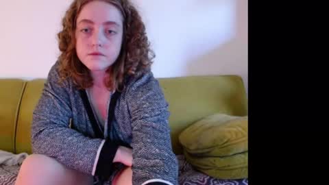 Snapshot of strawberrylotsacake chatting on October 2025 01:55:01 PM Strawberrylotsacake online show from October 2025 01:55:01 PM