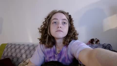 Snapshot of strawberrylotsacake chatting on November 2025 03:04:01 PM Strawberrylotsacake online show from November 2025 03:04:01 PM