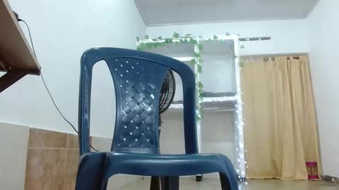 Dulce online show from November 2025 03:03:01 PM