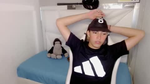 Street online show from March 2026 07:26:02 AM