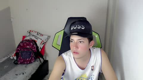 Street online show from April 2026 07:52:01 PM