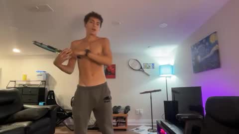 Stretch online show from November 2025 12:42:02 AM