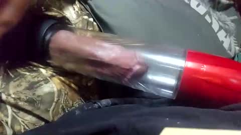 Snapshot of stretchedballss chatting on April 2026 06:46:01 AM stretchedballss online show from April 2026 06:46:01 AM