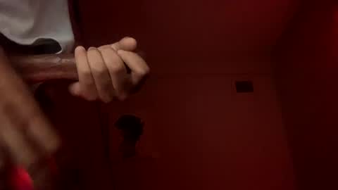 Snapshot of strictlysoloo chatting on January 2025 09:54:02 AM strictlysoloo online show from January 2025 09:54:02 AM