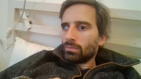 Snapshot of stroke1 chatting on February 2025 07:44:01 AM stroke1 online show from February 2025 07:44:01 AM