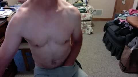 Snapshot of strokerace4020 chatting on September 2025 09:17:02 PM strokerace4020 online show from September 2025 09:17:02 PM