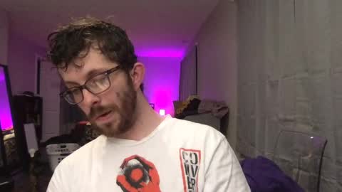 Snapshot of strokingdrummer2 chatting on January 2025 01:54:01 AM strokingdrummer2 online show from January 2025 01:54:01 AM