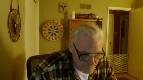 Snapshot of stroknpoker chatting on April 2026 10:26:01 AM stroknpoker online show from April 2026 10:26:01 AM