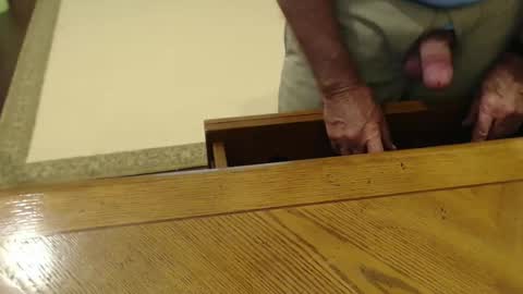 Snapshot of stromg2000 chatting on April 2026 08:11:01 PM stromg2000 online show from April 2026 08:11:01 PM