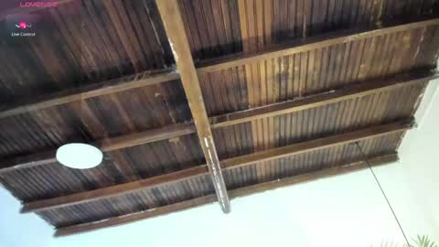 Snapshot of strong_girl_ chatting on April 2026 10:58:02 AM Alexa online show from April 2026 10:58:02 AM