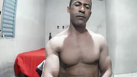 Snapshot of strongdaddyfantastic chatting on June 2026 11:49:02 PM strongdaddyfantastic online show from June 2026 11:49:02 PM