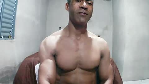 Snapshot of strongdaddyfantastic chatting on June 2026 02:30:01 PM strongdaddyfantastic online show from June 2026 02:30:01 PM