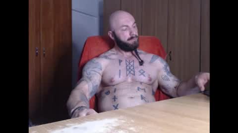 StrongIvan online show from October 2025 06:39:02 PM