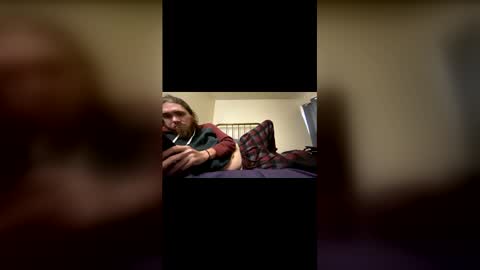 Snapshot of strumie3534336684 chatting on December 2025 05:43:02 PM strumie3534336684 online show from December 2025 05:43:02 PM