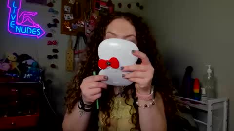 Strwbby online show from March 2026 04:51:02 AM