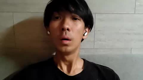 Asian boy online show from September 2025 05:07:01 PM