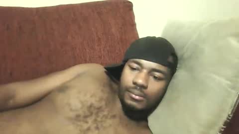 stud4cougar online show from November 2025 02:12:01 AM