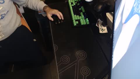 stud69861714 online show from November 2025 09:44:02 AM